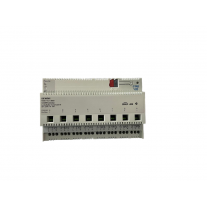 5WG15121AB01,N 512/01 - KNX Load switch, 8 x AC 230 V, 16 A, C load